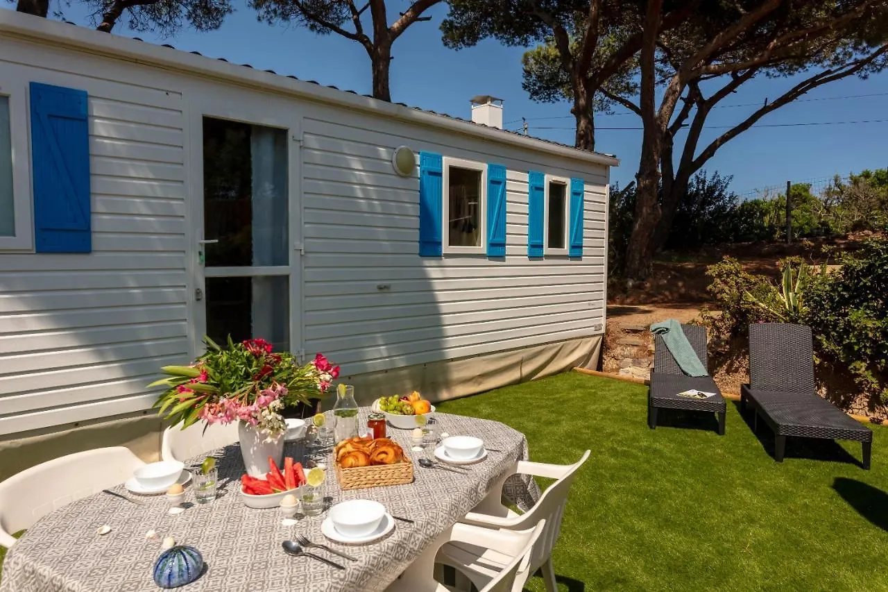 Le Photinia, Mobil-Home Climatise Avec Vue Mer Situe Au Coeur Du Domaine Hyeres
